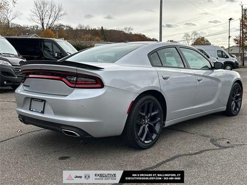 2020 Dodge Charger SXT