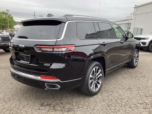 2022 Jeep Grand Cherokee L Overland