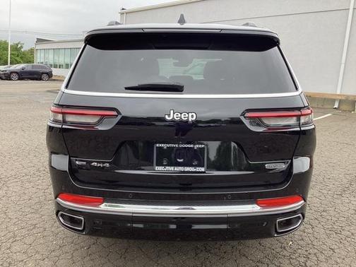 2022 Jeep Grand Cherokee L Overland