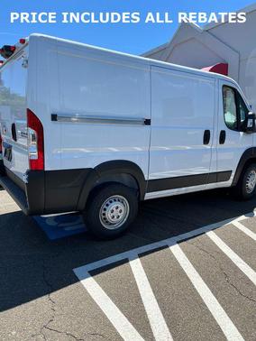 Bright White Clearcoat 2026 RAM ProMaster 1500 Low Roof