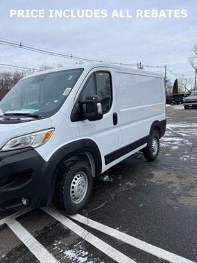 Bright White Clearcoat 2026 RAM ProMaster 1500 Low Roof