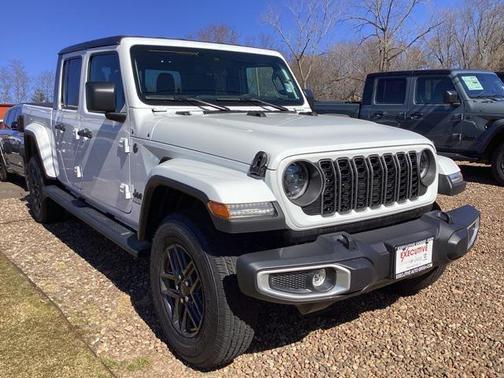 2025 Jeep Gladiator Sport S
