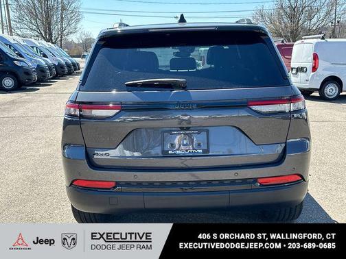 2023 Jeep Grand Cherokee Altitude