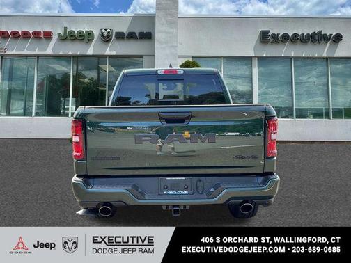 Serrano Green Metallic 2026 RAM 1500 Big Horn/Lone Star