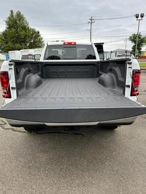 2025 RAM 2500 Tradesman Regular Cab 4x4 8' Box