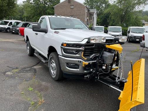 2025 RAM 2500 Tradesman Regular Cab 4x4 8' Box