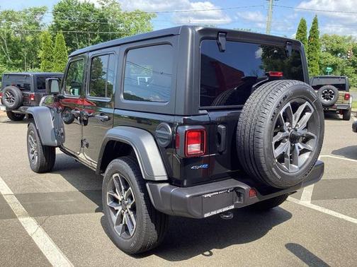 2025 Jeep Wrangler 4xe Sport S