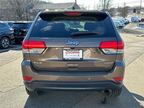 2019 Jeep Grand Cherokee Laredo