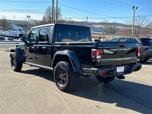 2022 Jeep Gladiator Willys 4x4