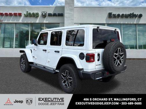 Bright White Clearcoat 2027 Jeep Wrangler Sahara