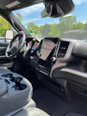 2025 RAM 3500 Tradesman Regular Cab 4x4 8' Box