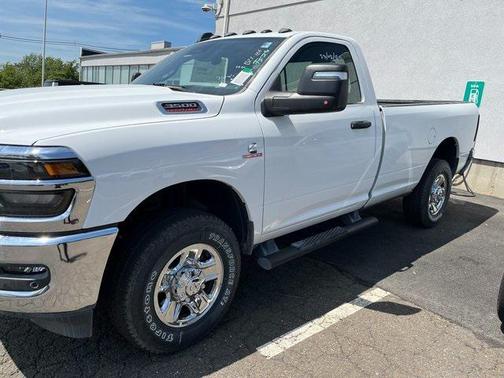 2025 RAM 3500 Tradesman Regular Cab 4x4 8' Box