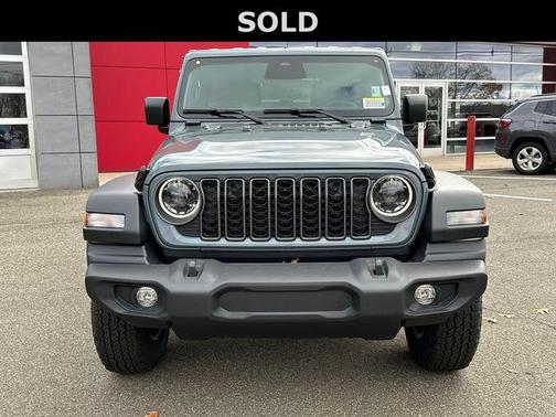 Anvil Clearcoat 2026 Jeep Wrangler Sport S