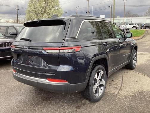 2024 Jeep Grand Cherokee 4xe Anniversary Edition