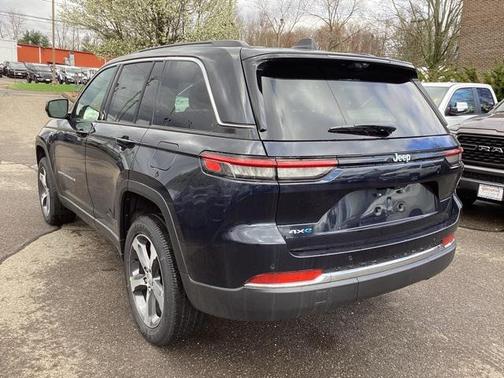 2024 Jeep Grand Cherokee 4xe Anniversary Edition