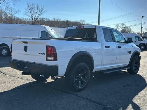 2022 RAM 1500 Classic Warlock Quad Cab 4x4 6'4' Box