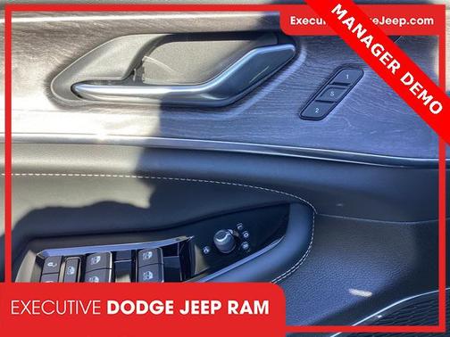 2025 Jeep Grand Cherokee Overland