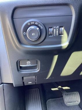 2025 Jeep Grand Cherokee Overland