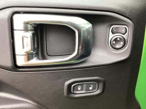 2025 Jeep Wrangler 4xe Sport S