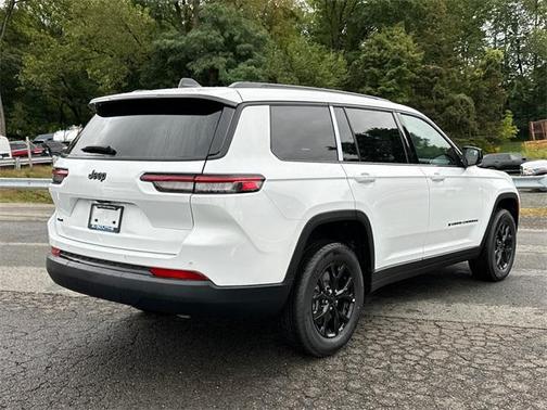 2025 Jeep Grand Cherokee L Altitude