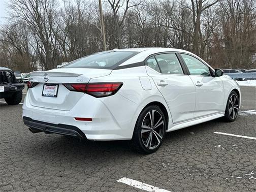2022 Nissan Sentra SR