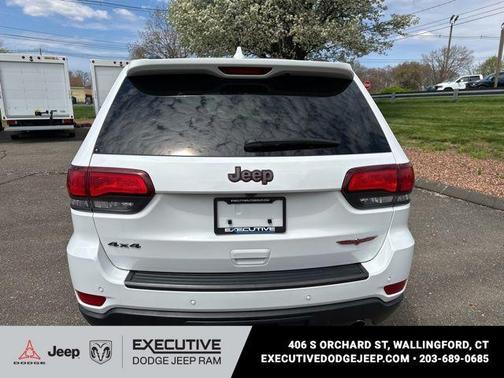 Bright White Clearcoat 2021 Jeep Grand Cherokee Trailhawk