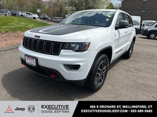 Bright White Clearcoat 2021 Jeep Grand Cherokee Trailhawk