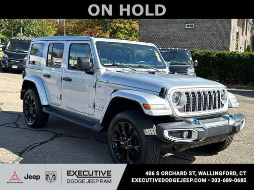 Silver Zynith Clearcoat 2024 Jeep Wrangler 4xe Sahara