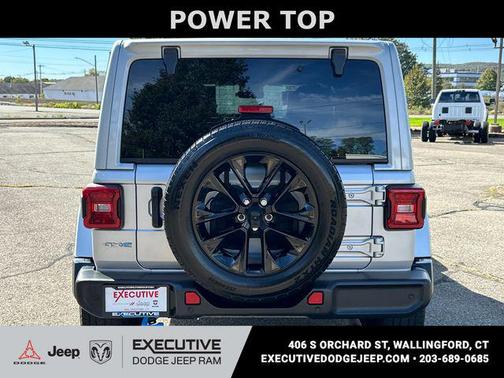 Silver Zynith Clearcoat 2024 Jeep Wrangler 4xe Sahara