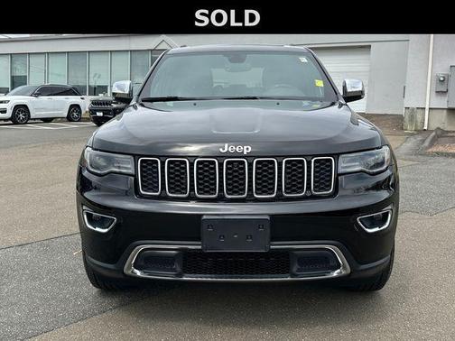 Diamond Black Crystal Pearlcoat 2022 Jeep Grand Cherokee Limited