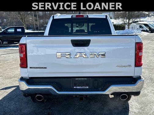 Bright White Clearcoat 2026 RAM 1500 Big Horn/Lone Star