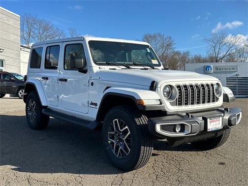 2026 Jeep Wrangler 4-Door Sahara 4x4