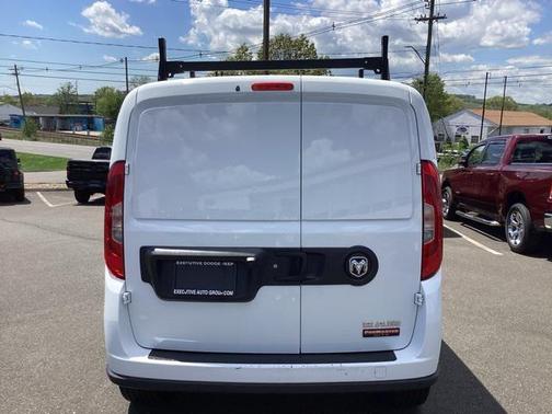 2022 RAM ProMaster City Tradesman