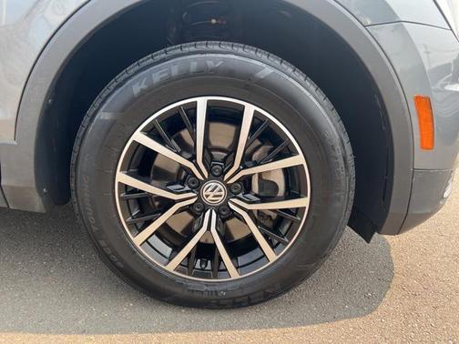 2021 Volkswagen Tiguan 2.0T SE R-Line Black 4MOTION