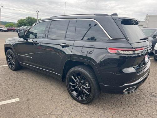 2023 Jeep Grand Cherokee 4xe Overland