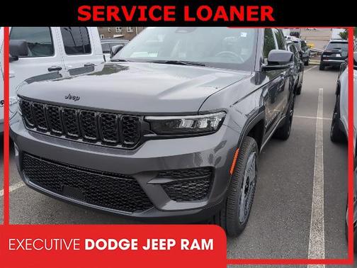 2025 Jeep Grand Cherokee Laredo