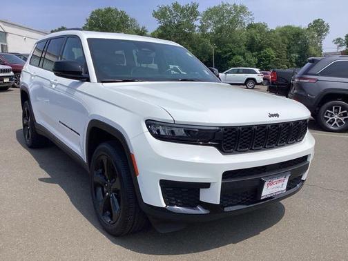 2022 Jeep Grand Cherokee L Altitude