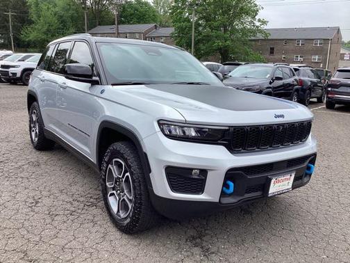 2023 Jeep Grand Cherokee 4xe Trailhawk