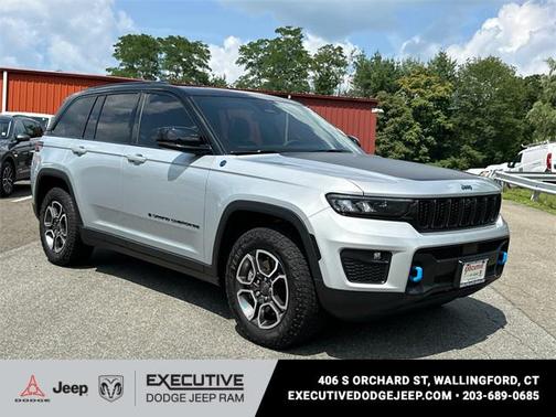 2023 Jeep Grand Cherokee 4xe Trailhawk