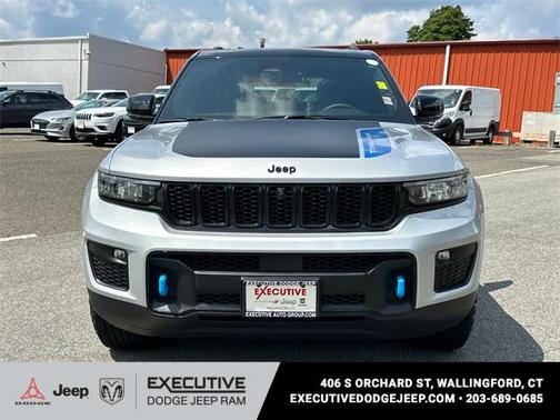 2023 Jeep Grand Cherokee 4xe Trailhawk