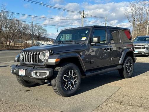 2026 Jeep Wrangler 4-Door Sahara 4x4