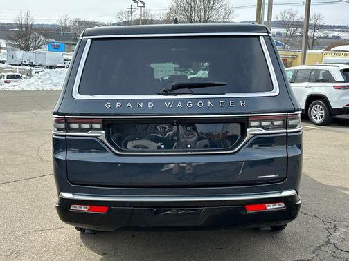2024 Jeep Grand Wagoneer L Series III 4x4