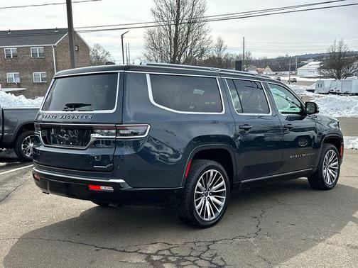 2024 Jeep Grand Wagoneer L Series III 4x4
