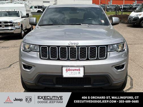 Billet Silver Metallic Clearcoat 2021 Jeep Grand Cherokee Laredo