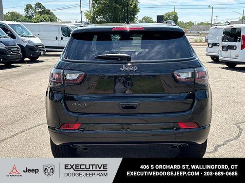 Diamond Black Crystal Pearlcoat 2023 Jeep Compass High Altitude