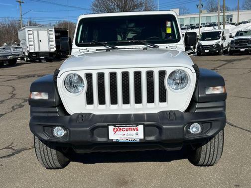 2022 Jeep Wrangler Unlimited Sport