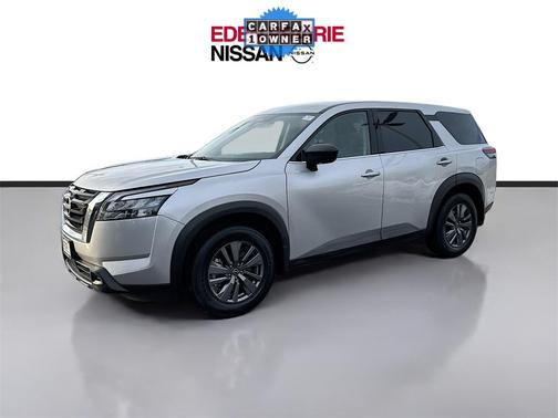 2024 Nissan Pathfinder S 4WD
