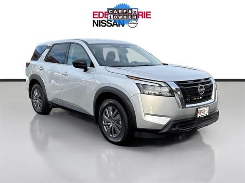 2024 Nissan Pathfinder S 4WD