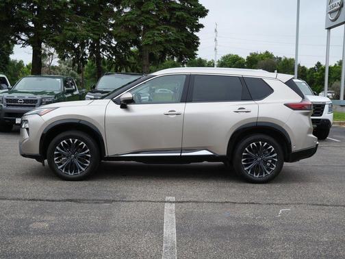 Champagne 2026 Nissan Rogue Platinum