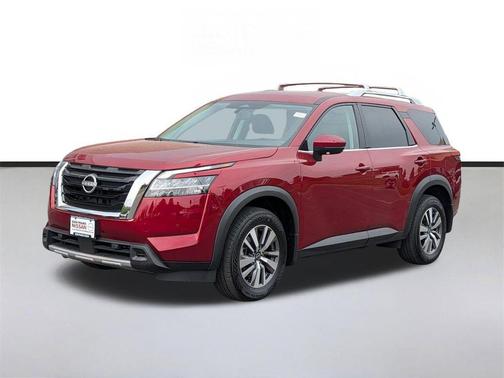 Scarlet 2024 Nissan Pathfinder SL 4WD